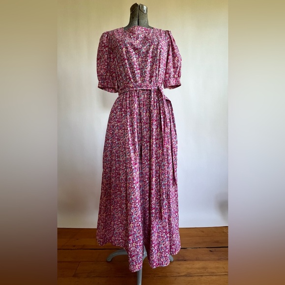 Laura Ashley Dresses & Skirts - Vintage Laura Ashley Dress